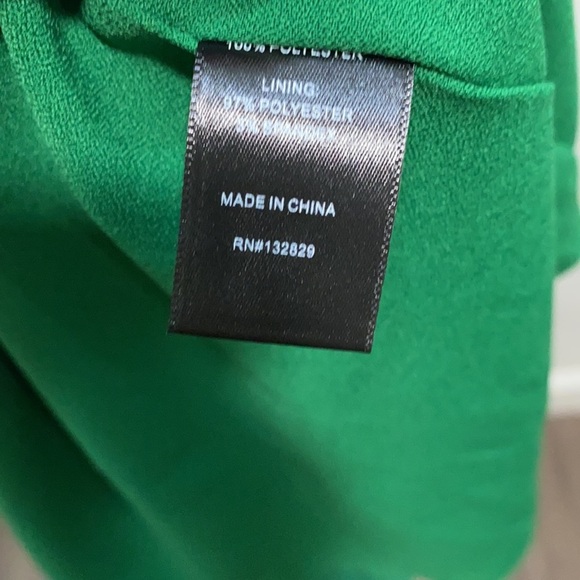 Majorelle revolve Symphony Gown in Green - Picture 13 of 16